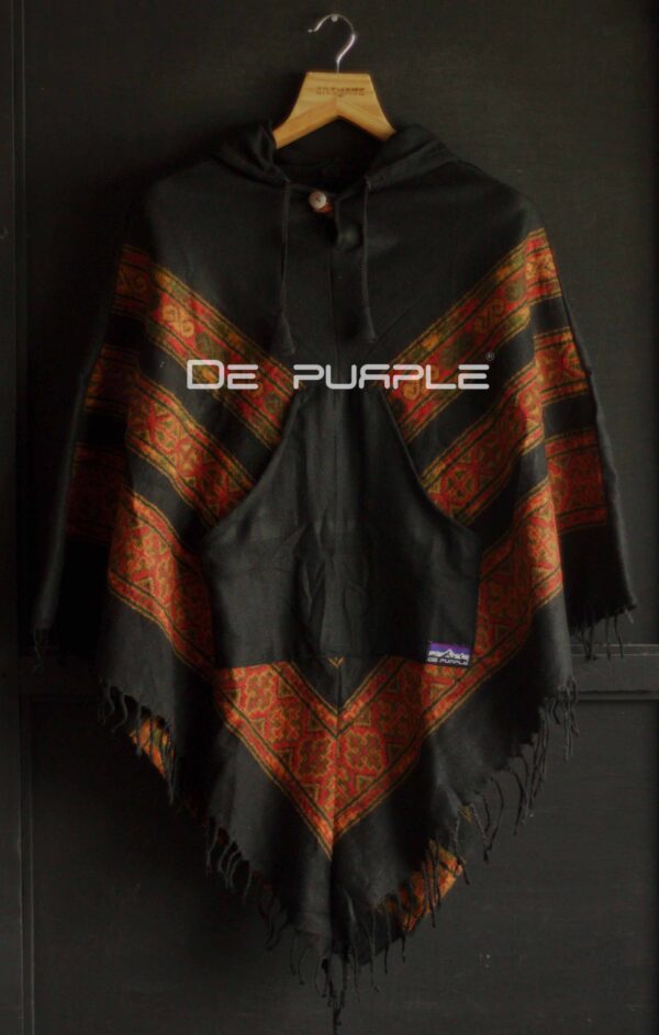 PONCHO BLACK